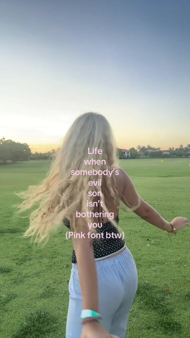 @😟
