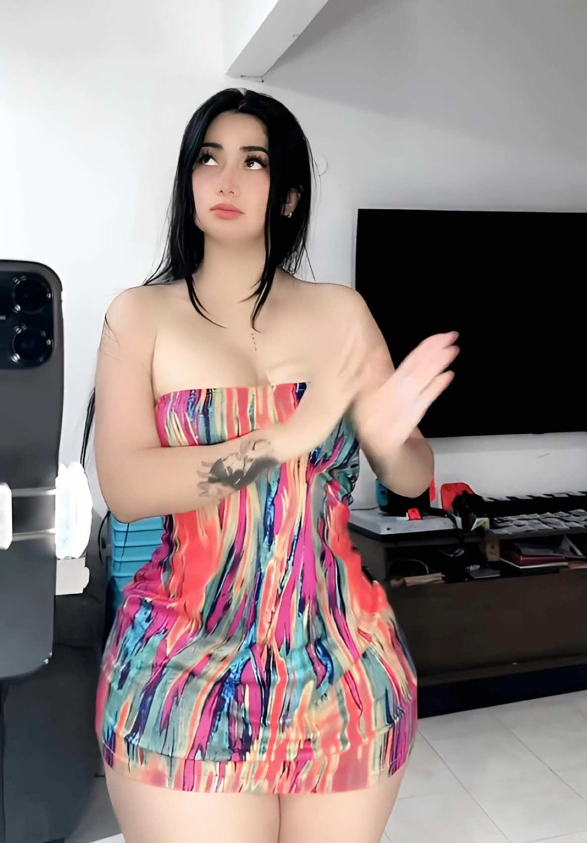 @eli gomez