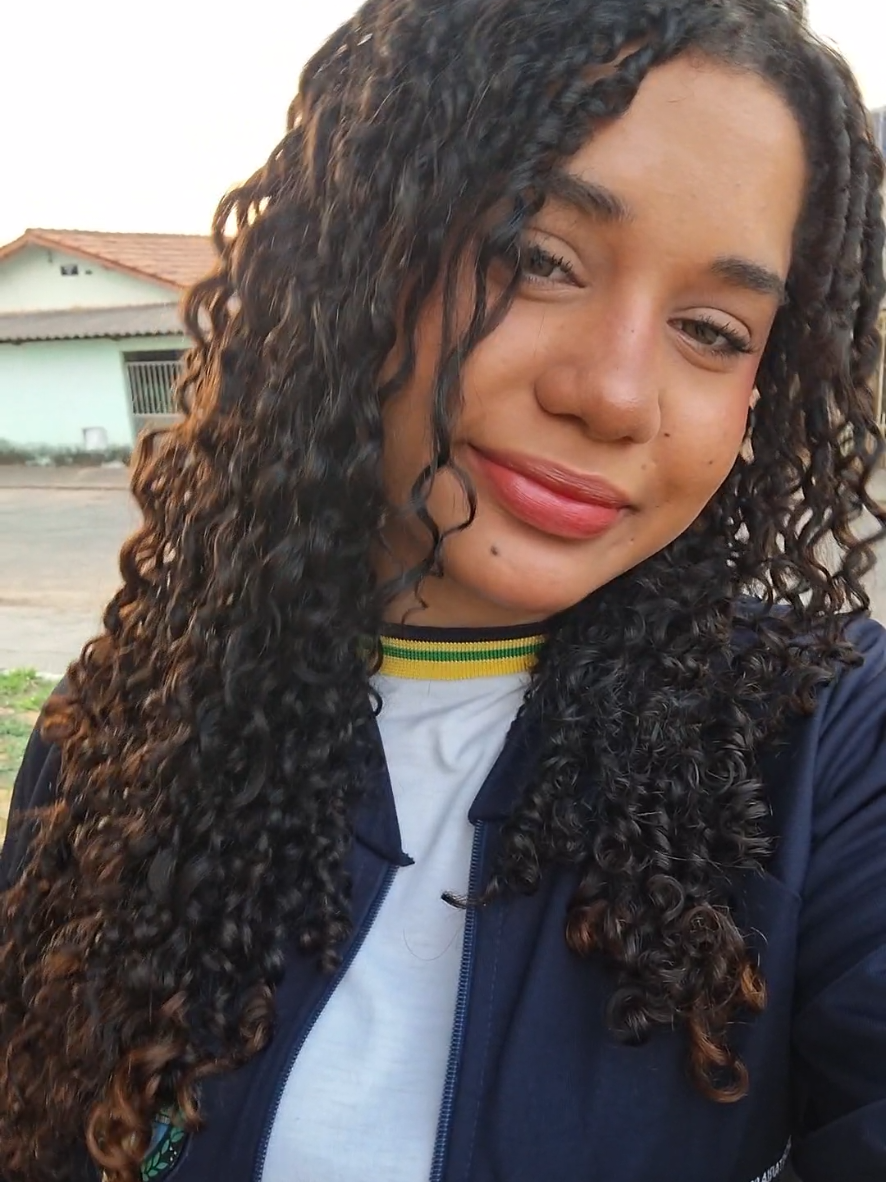 @Vitória Gularte