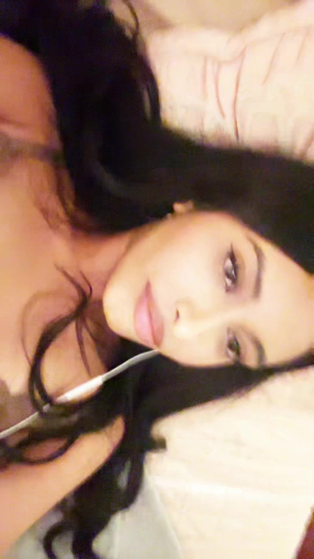 @alexandraꨄ