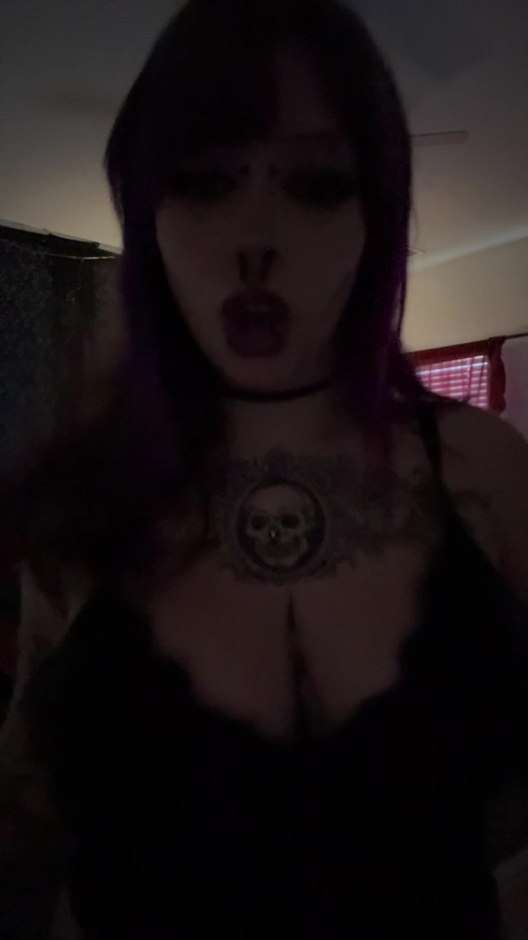 @JaneSpookyHot