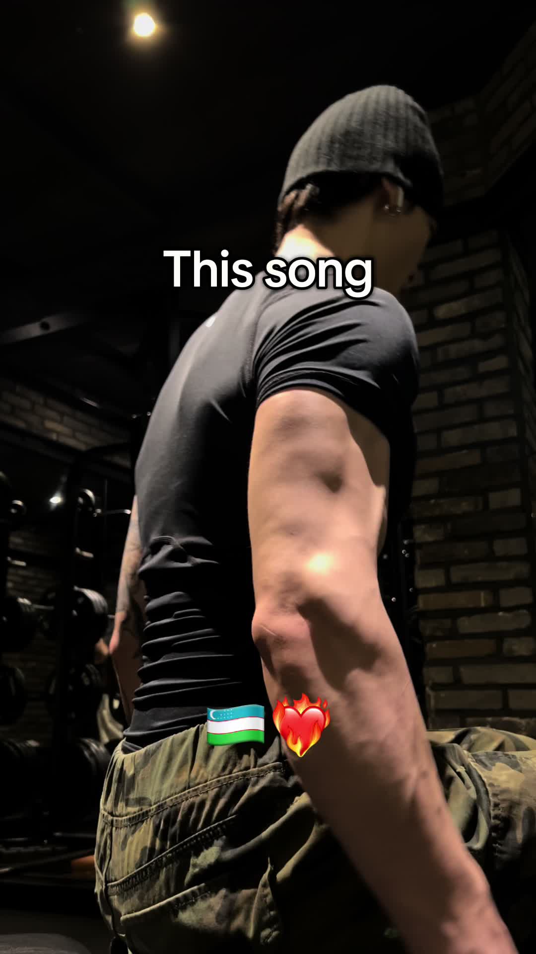 @Хасан🇺🇿 Chriss 🇰🇷