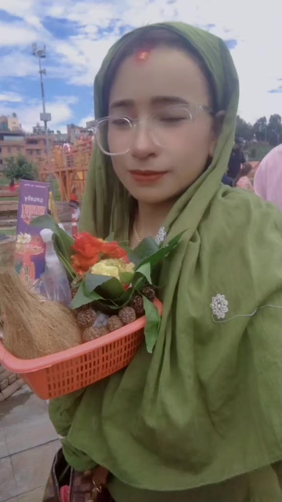 @पुन मगर निकिता
