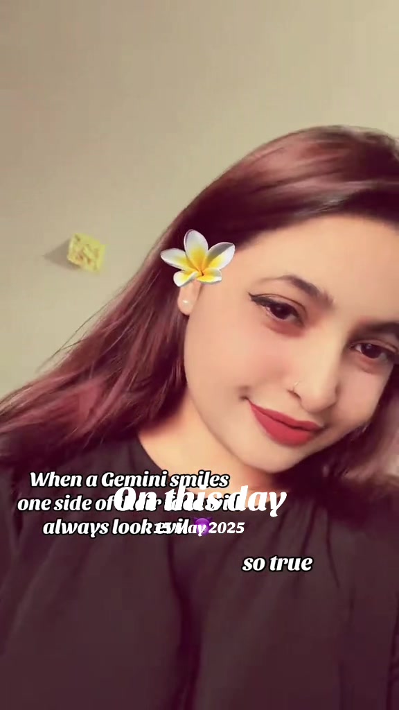 @🫐