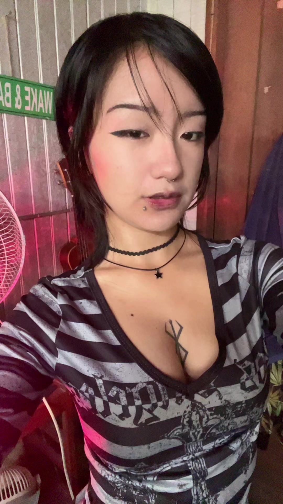 @๐๐๐๐๐๐๐๐ ๐ญ