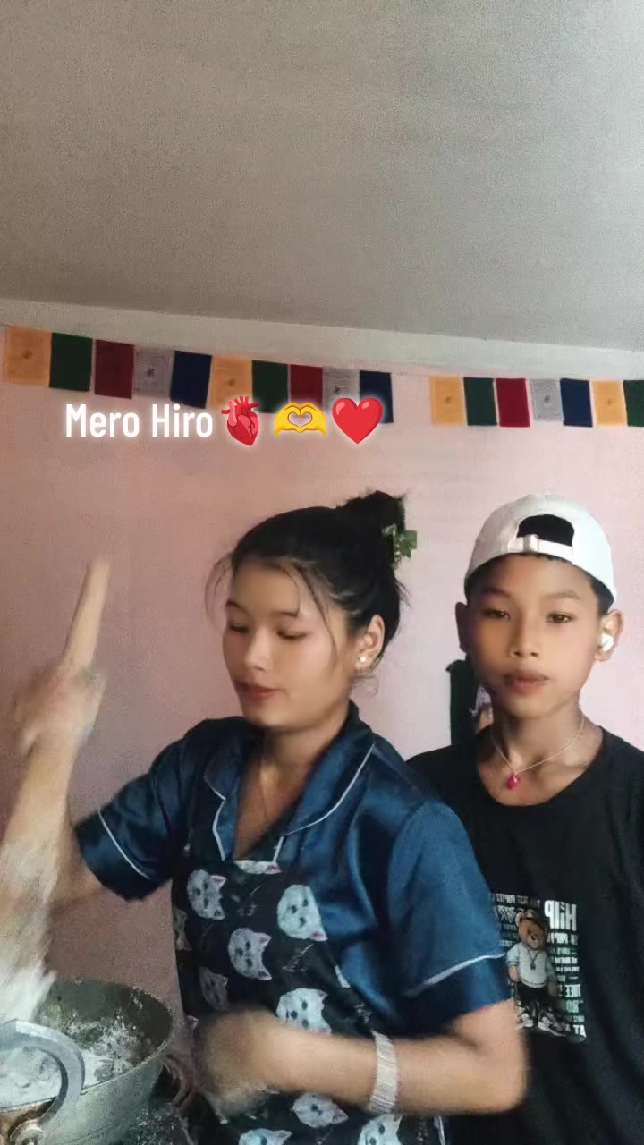 @❤️❤️🥰Mochyang..🇳🇵❤️