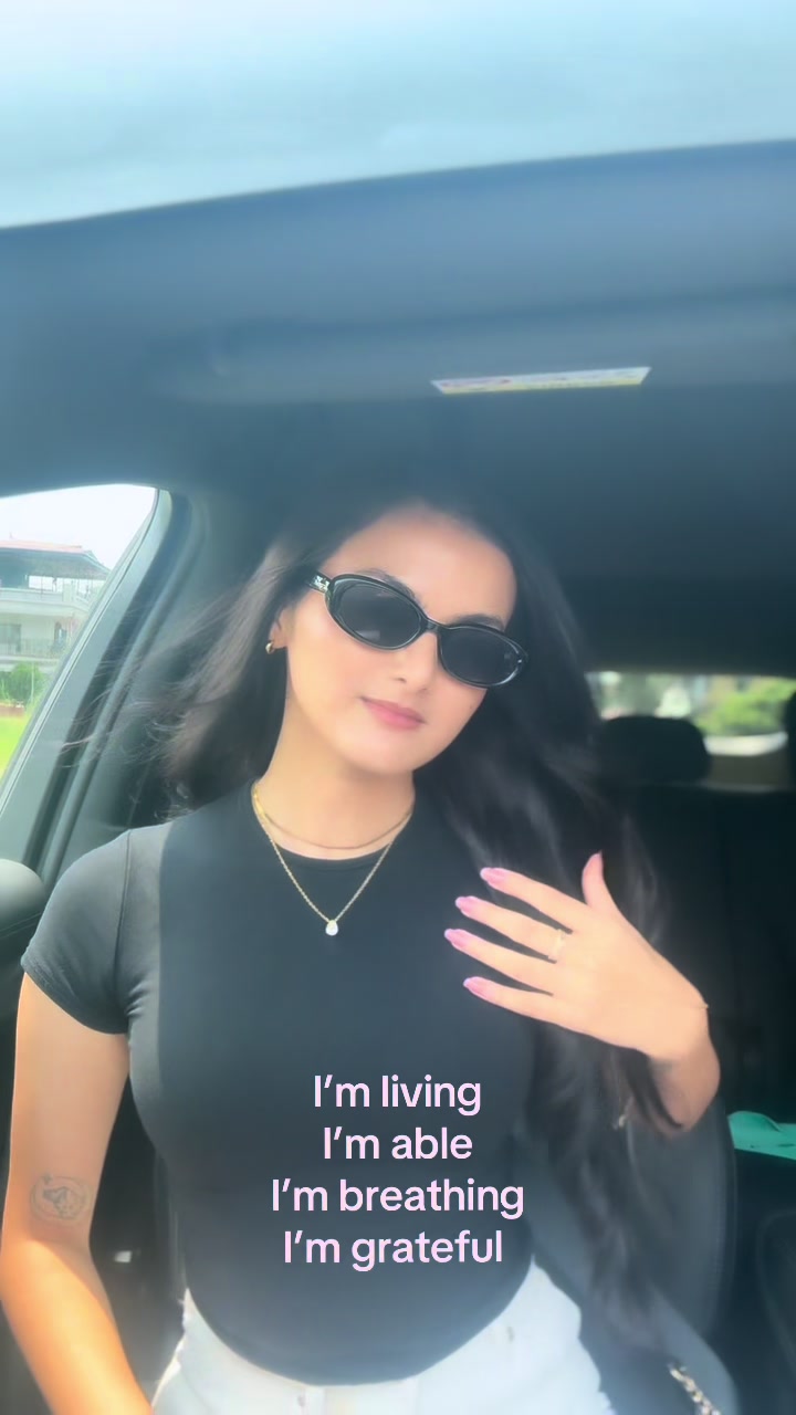 @Dikshya Xettri🦋