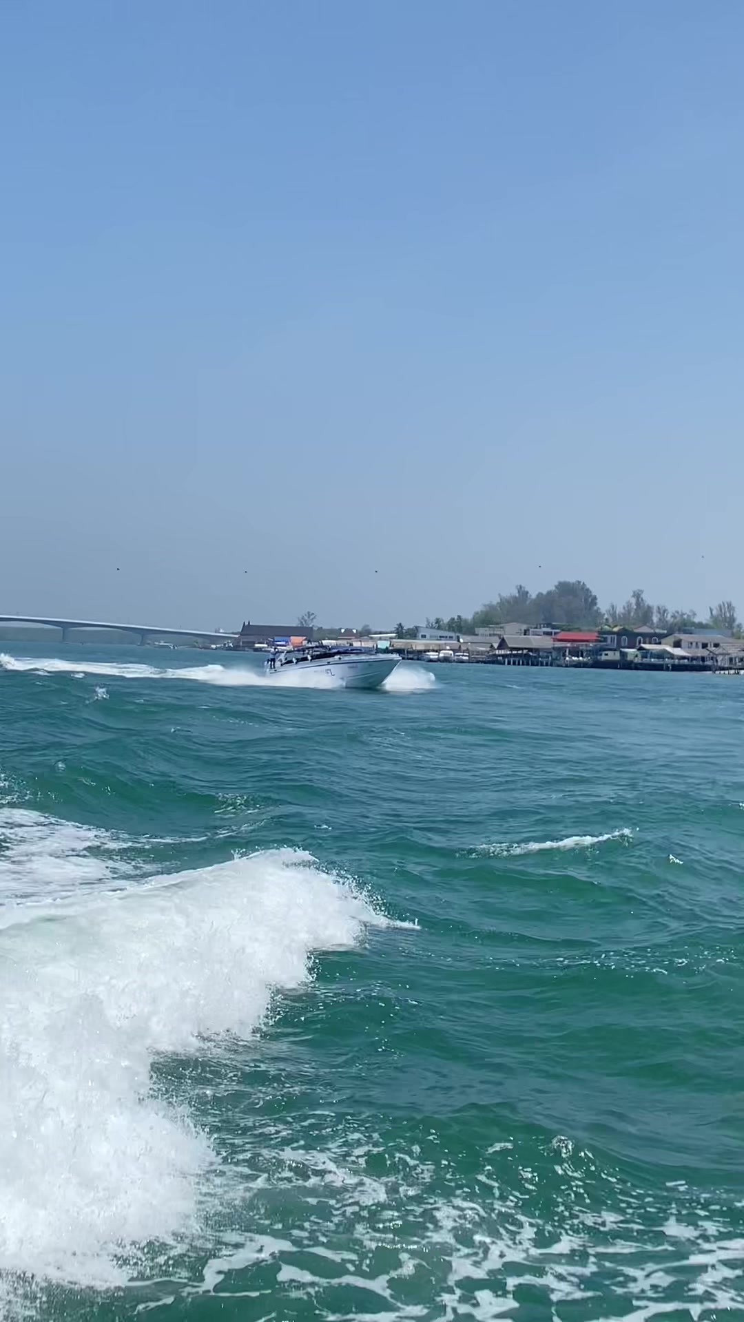 @Chaiyanan Hankla