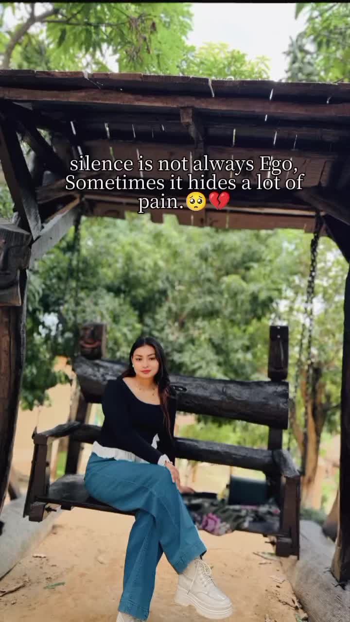 @Anshika🧿