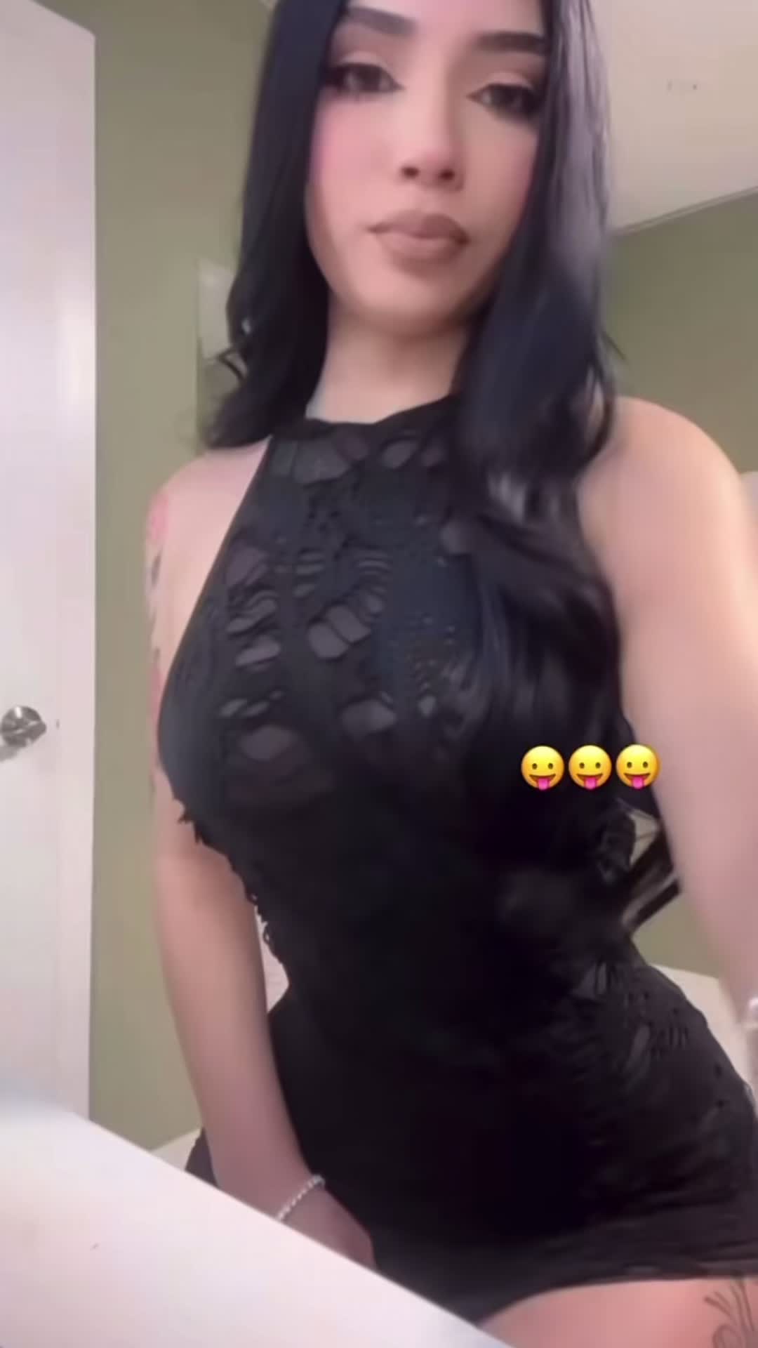 @✰