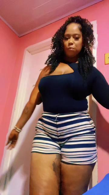 @sexydiva_thomas