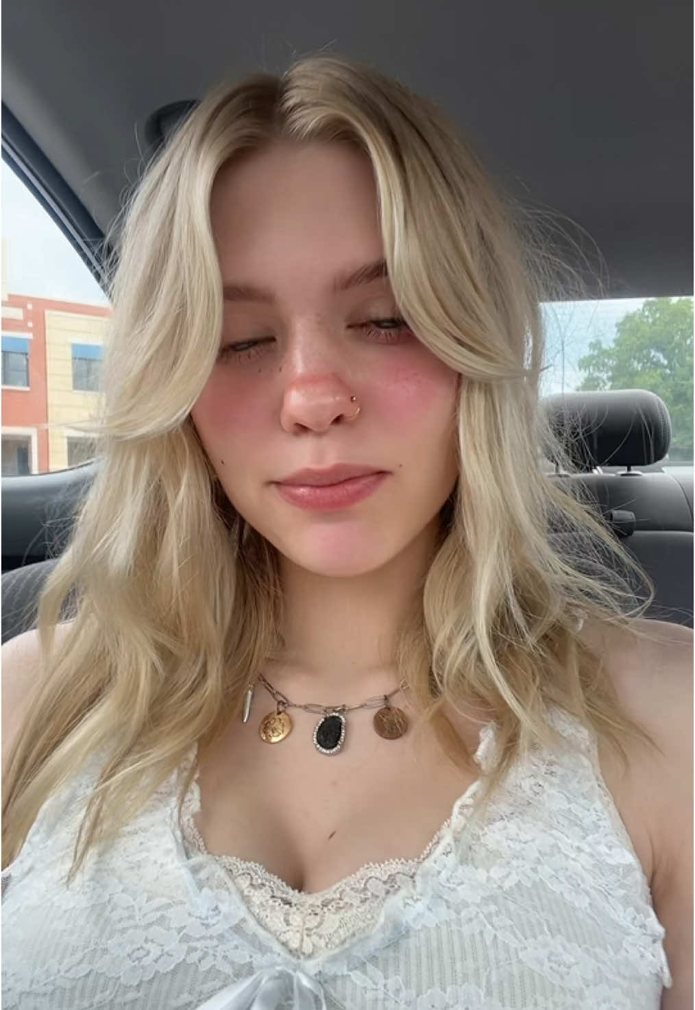 @kyra