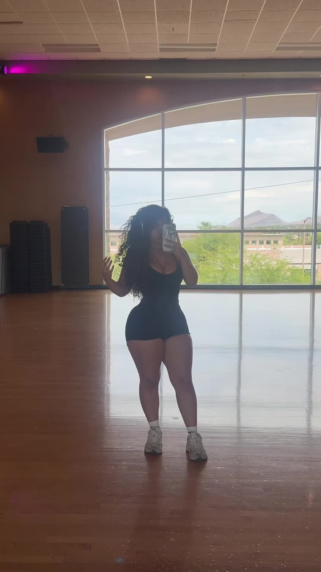 @Melkoneko