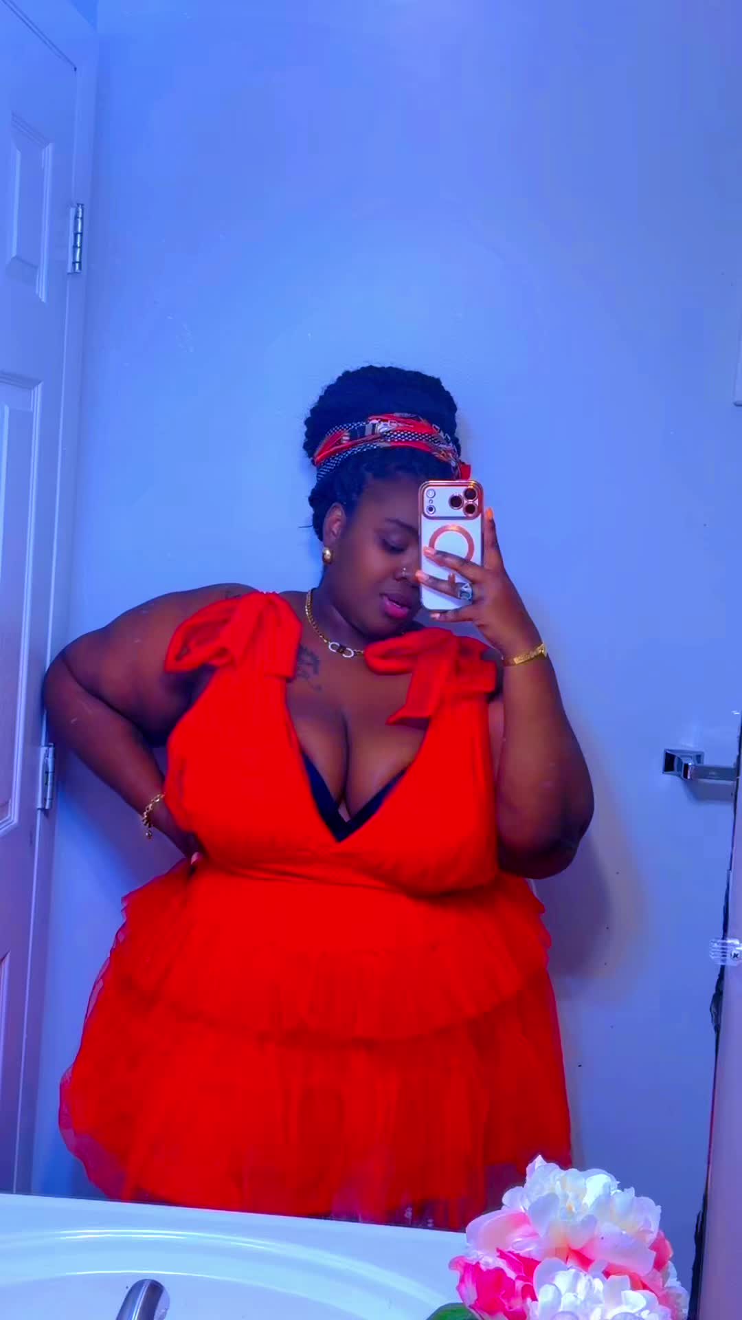 @yellefanmjacmel