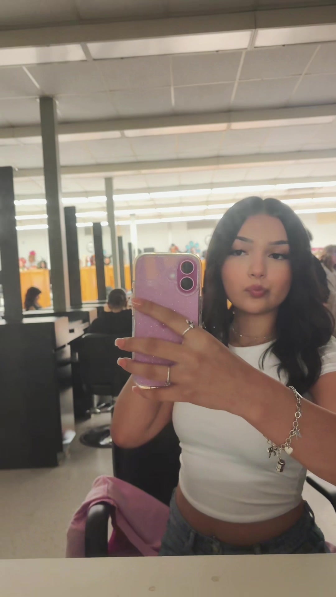 @Nayelii<3