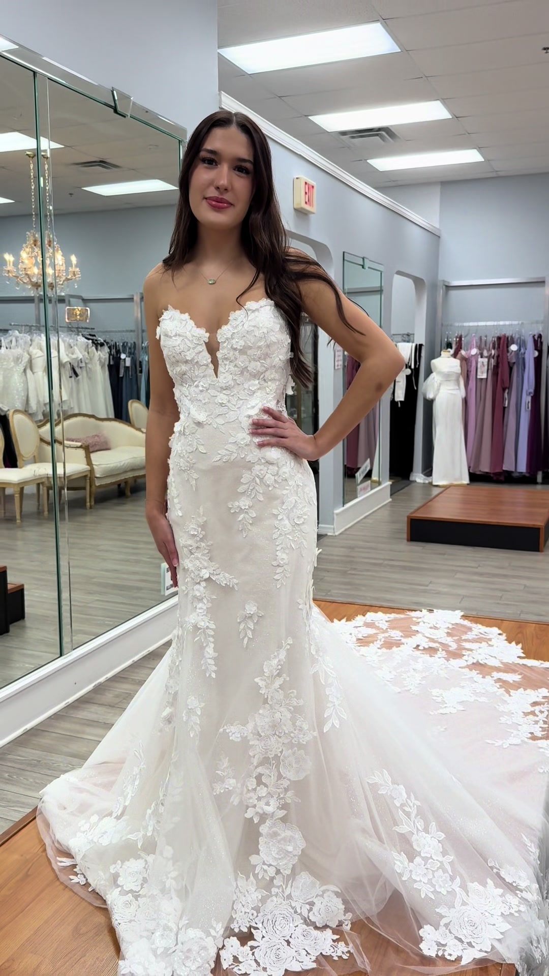 @Debra&rsquo;s Bridal Shop