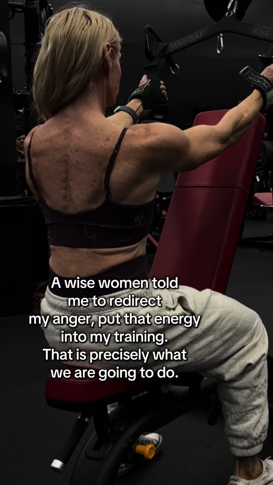 @Michelle Mahn IFBB Figure PRO