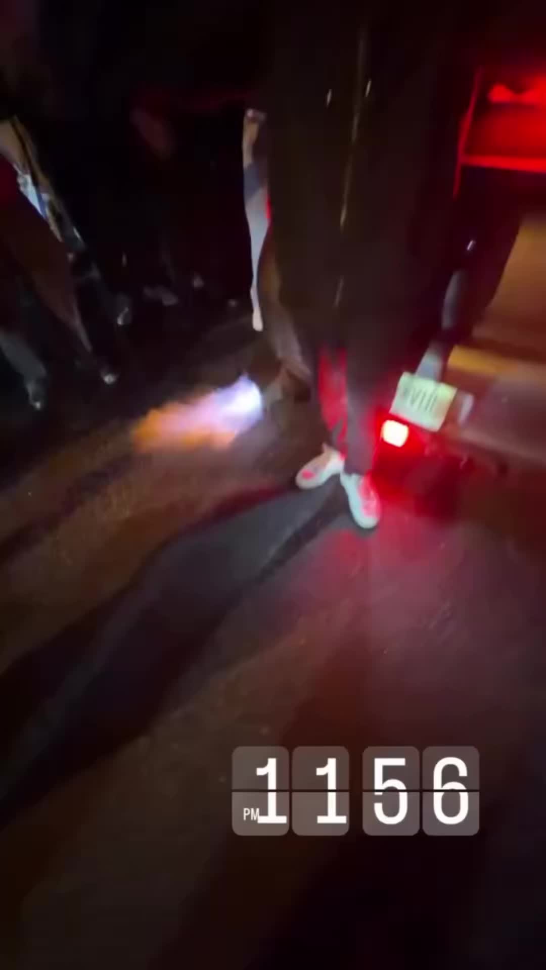 @B8 V8