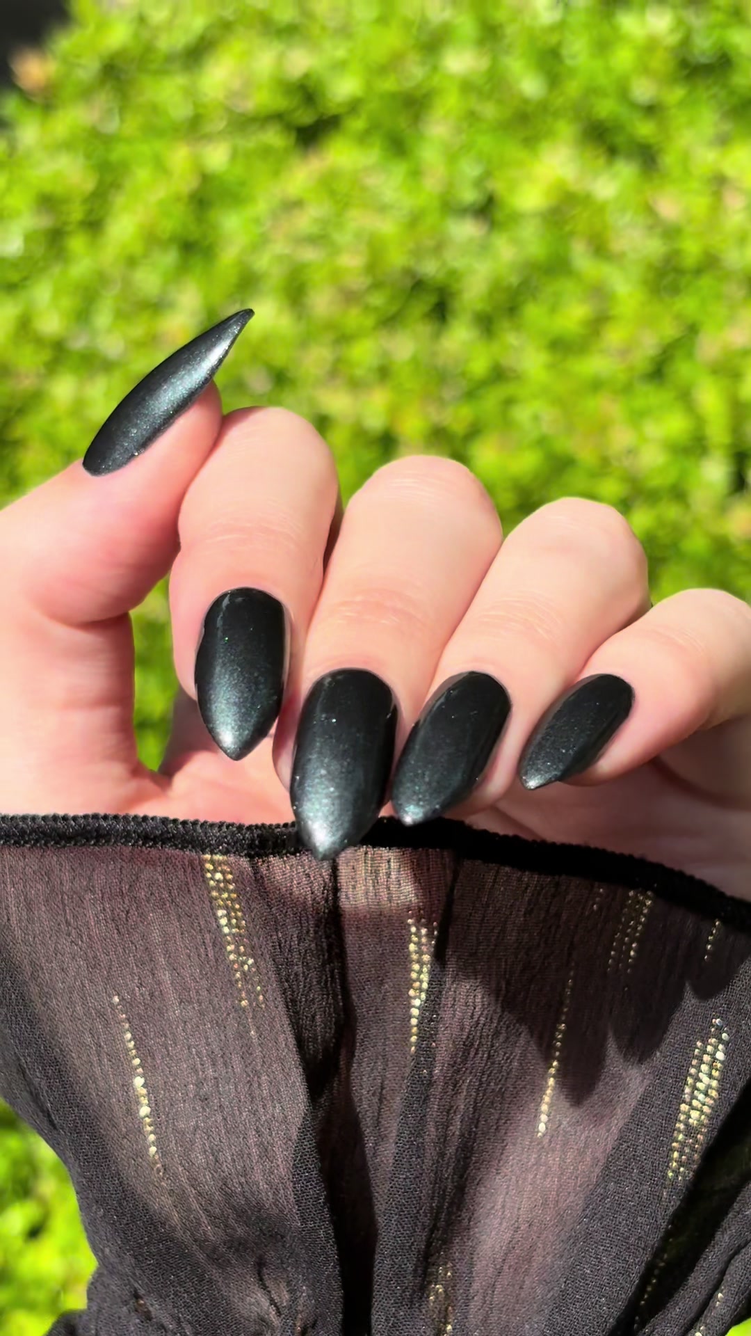 @nailsinanutshell