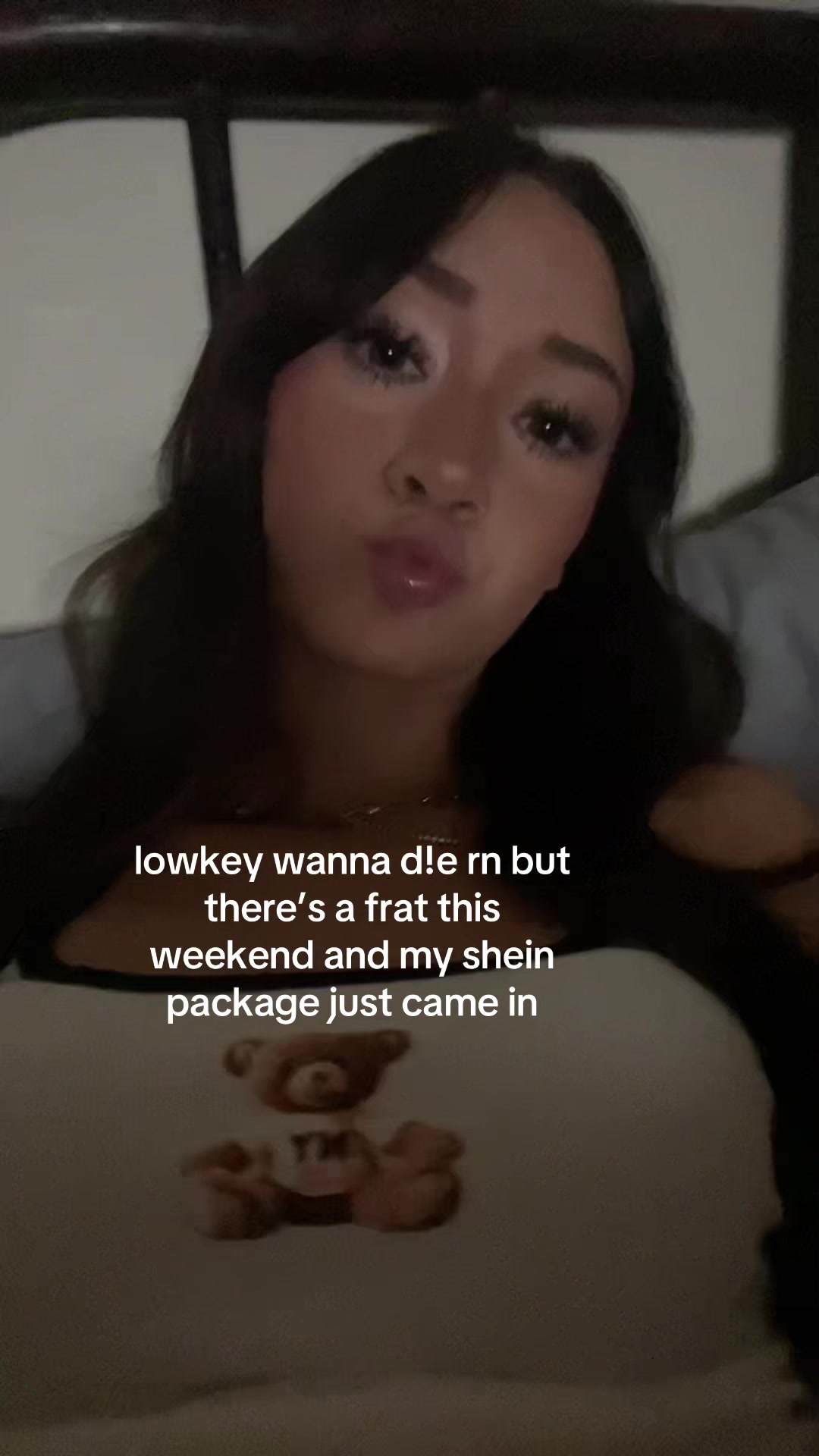 @❦