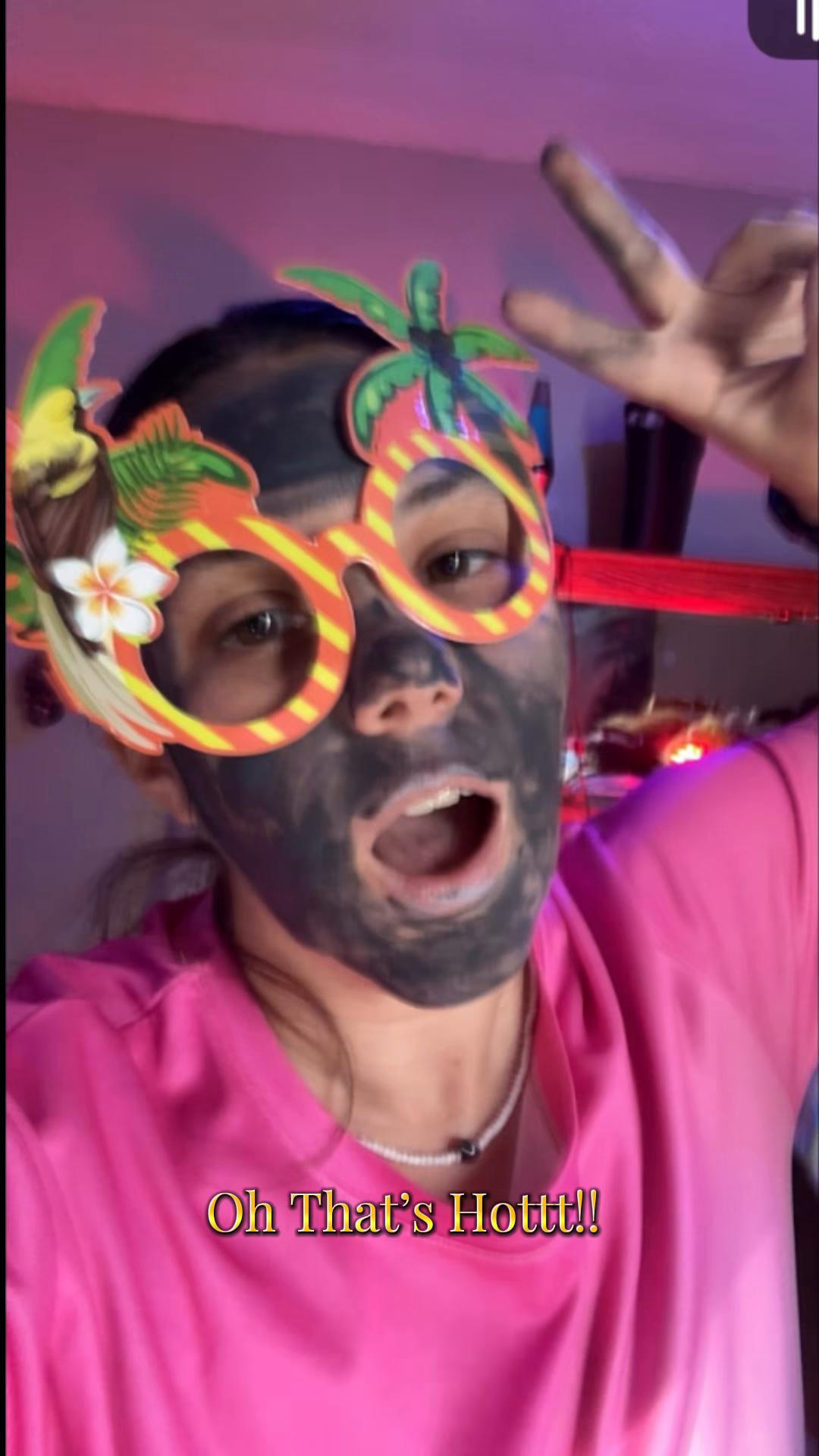 @CrysSTALLION 🎲🦮👣🥜
