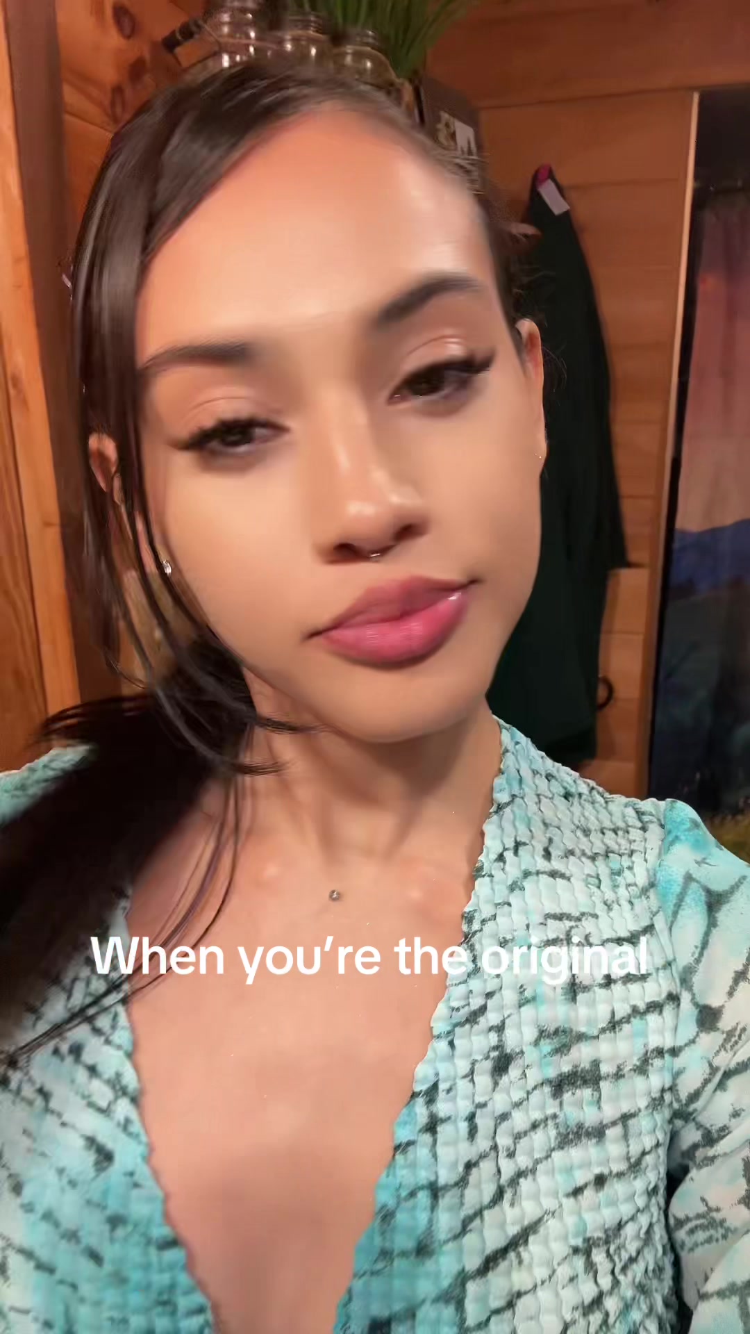 @Itza