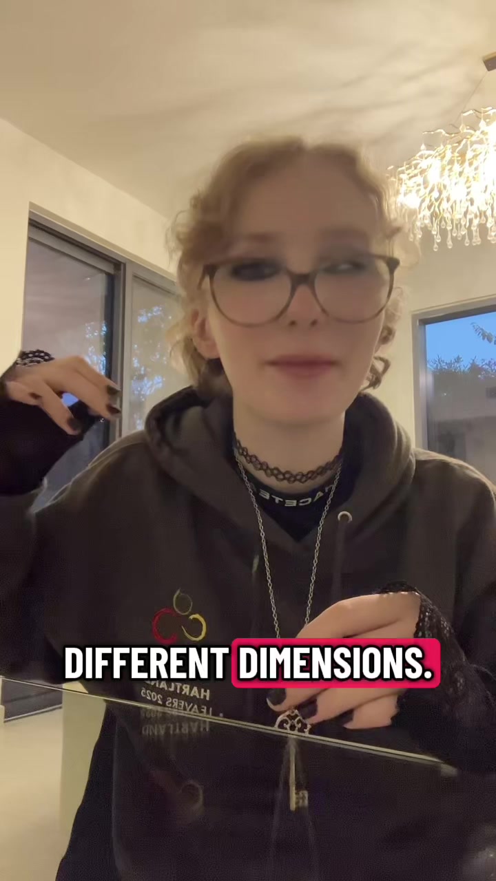 @Liza ⍟ 9¾