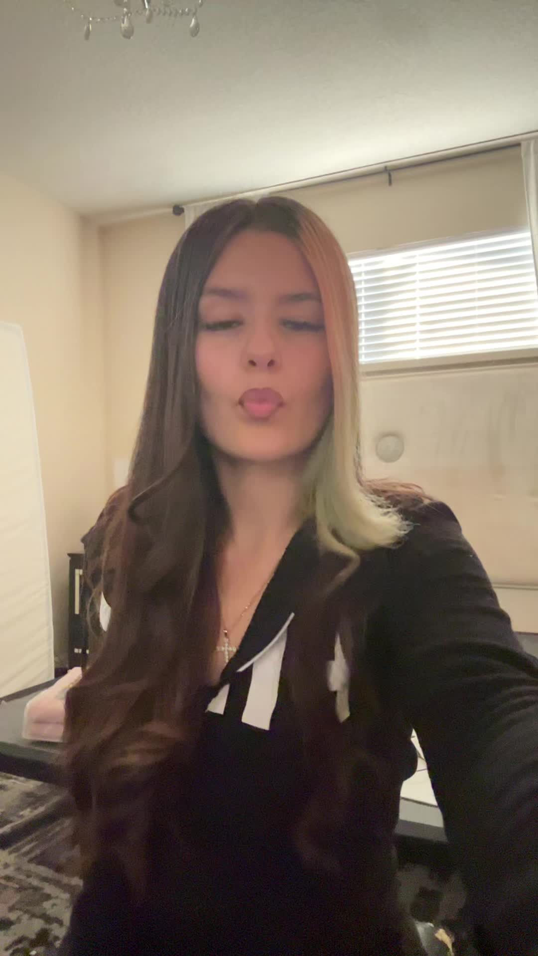 @🤦🏻&zwj;♀️