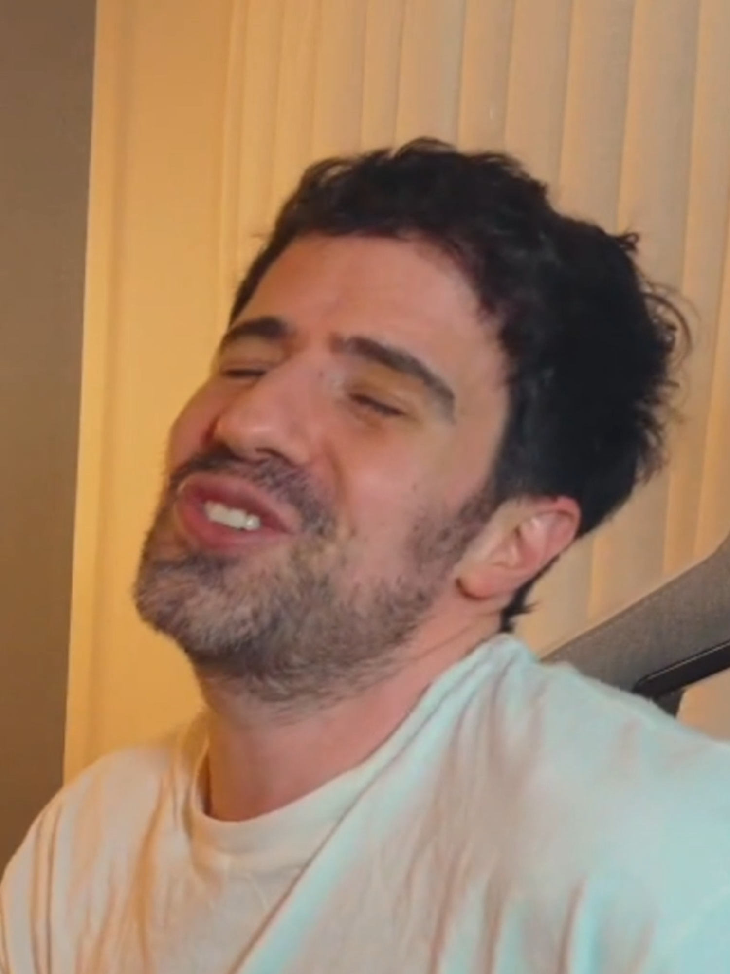 @𝐑𝐎𝐋𝐎 𝐋𝐎𝐏𝐄𝐙