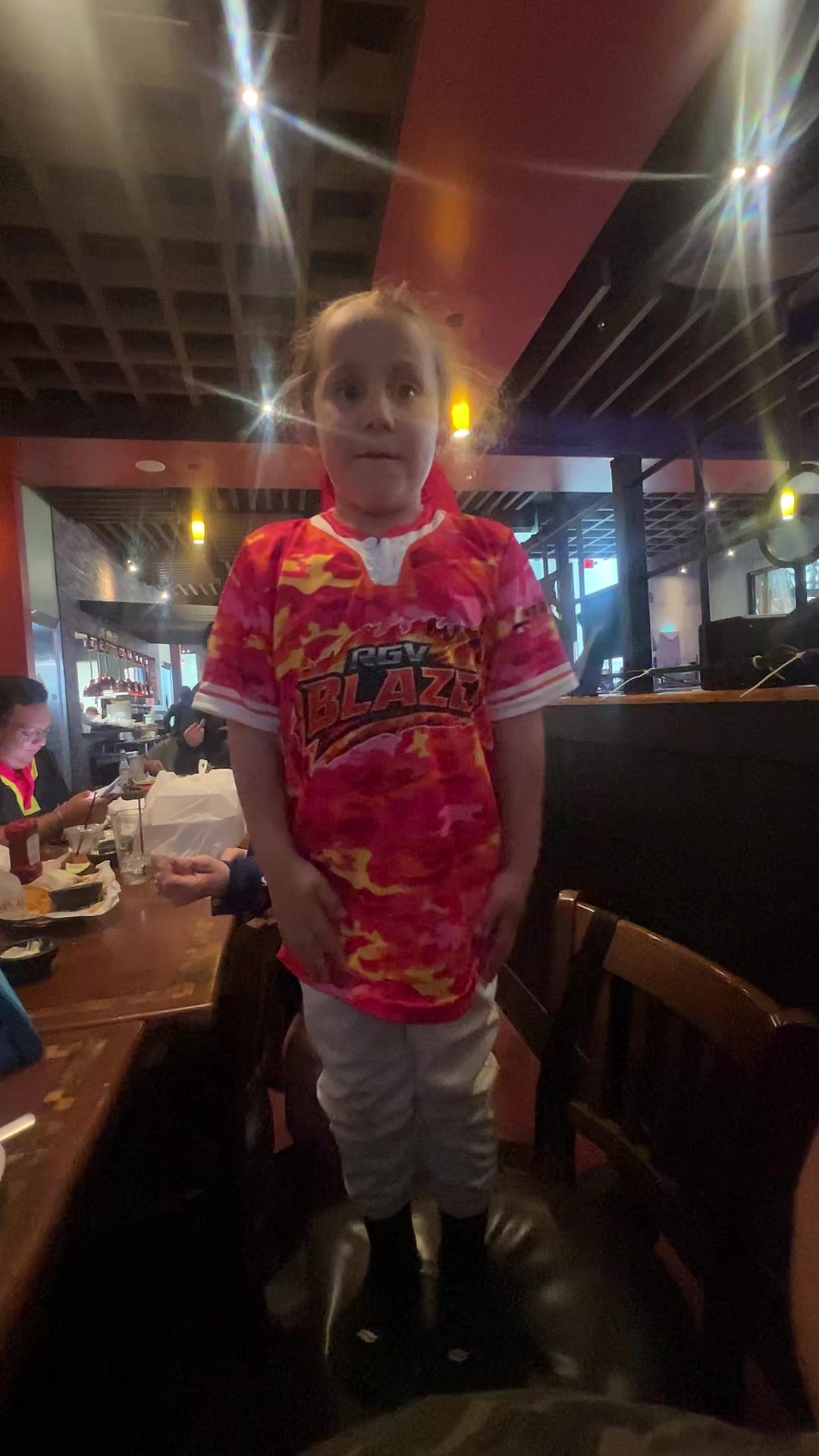 @Pearl E. + 2👩&zwj;👧&zwj;