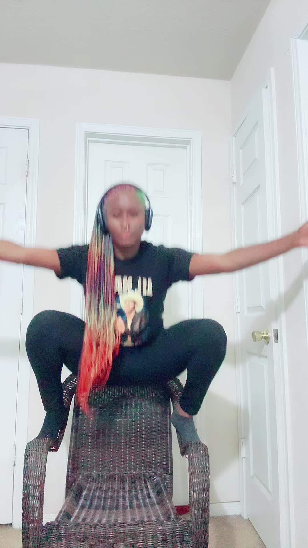 @Shawtysolit