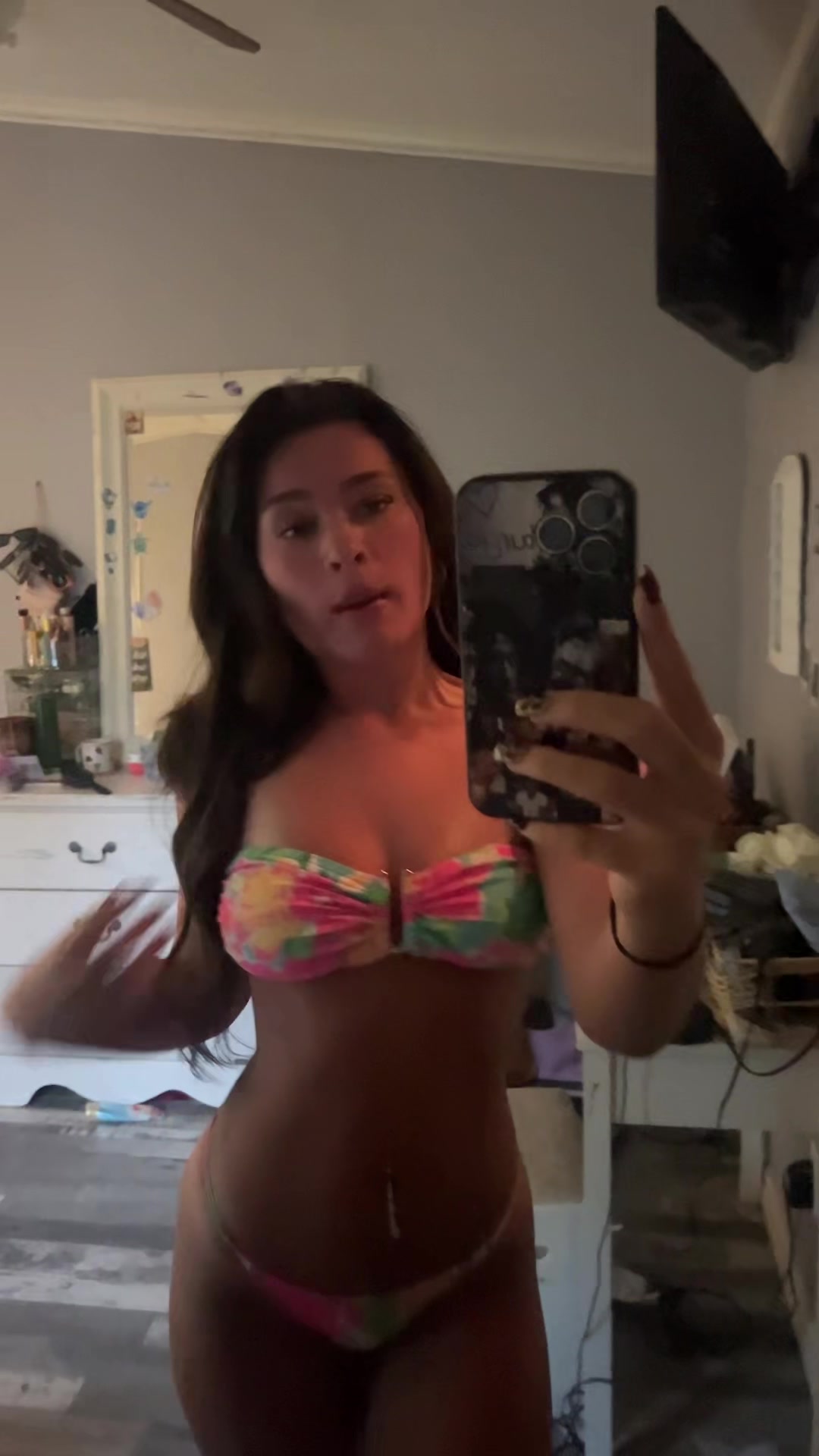 @the.kylabaylee