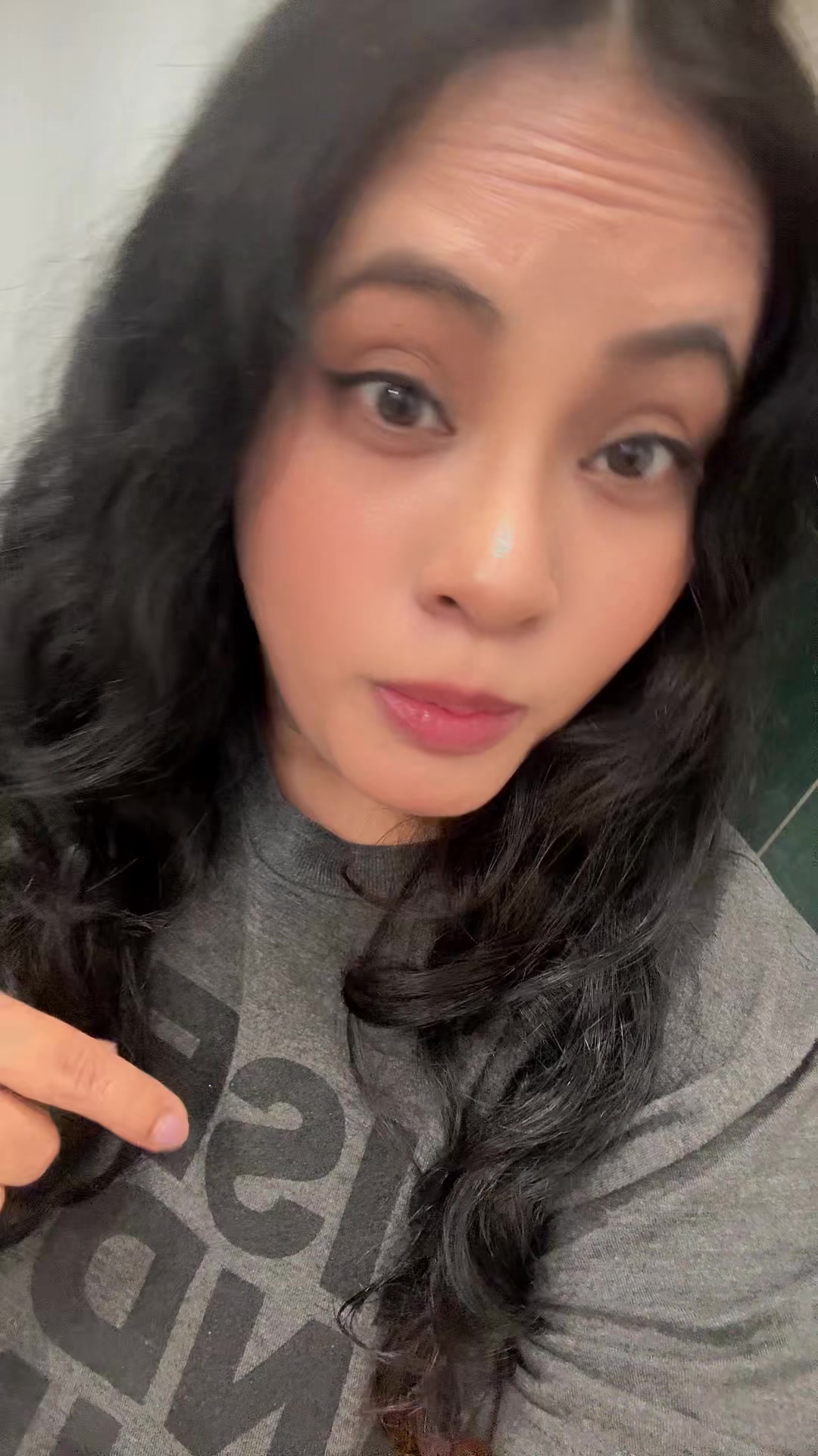 @nayi_0320