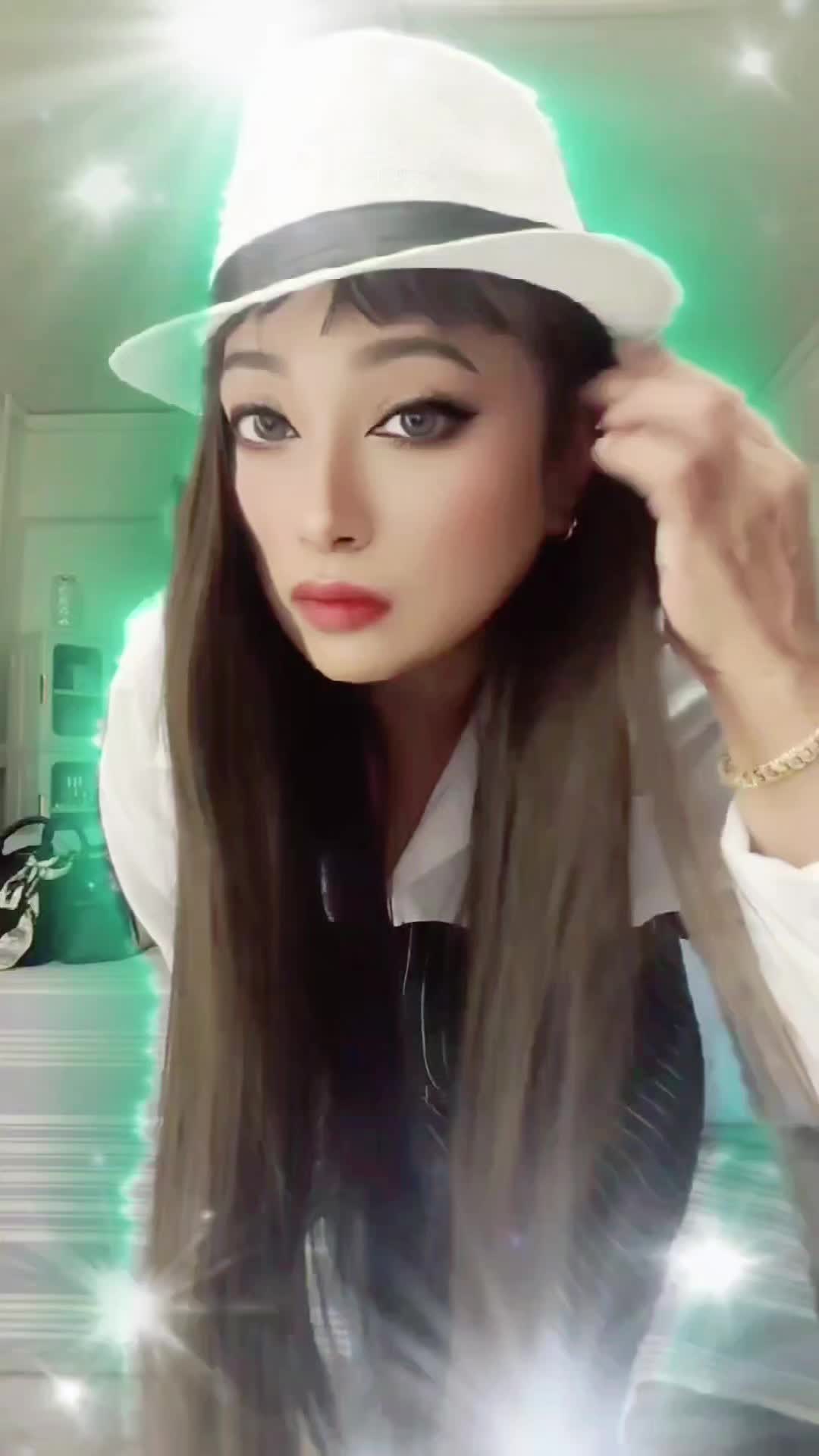 @🌹ƑƦЄƊAʆЄƑƑƢƲЄЄƝƁƠԼԼƳƜƠƠƊ🇸🇬