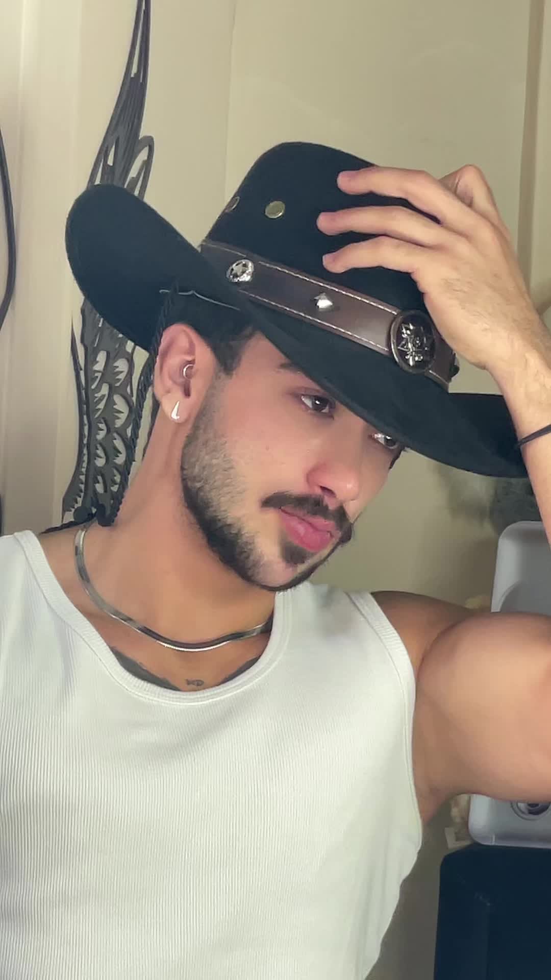 @2ghshkib