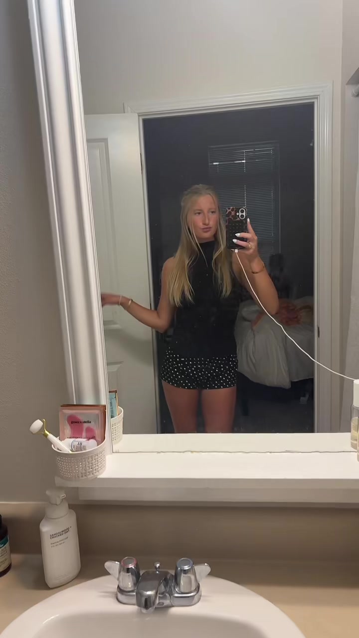 @katie b