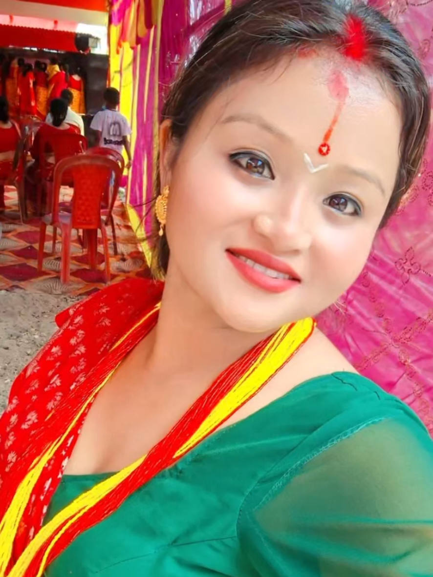 @Deena Magar 💫👑🦋🦋(Adhikari)