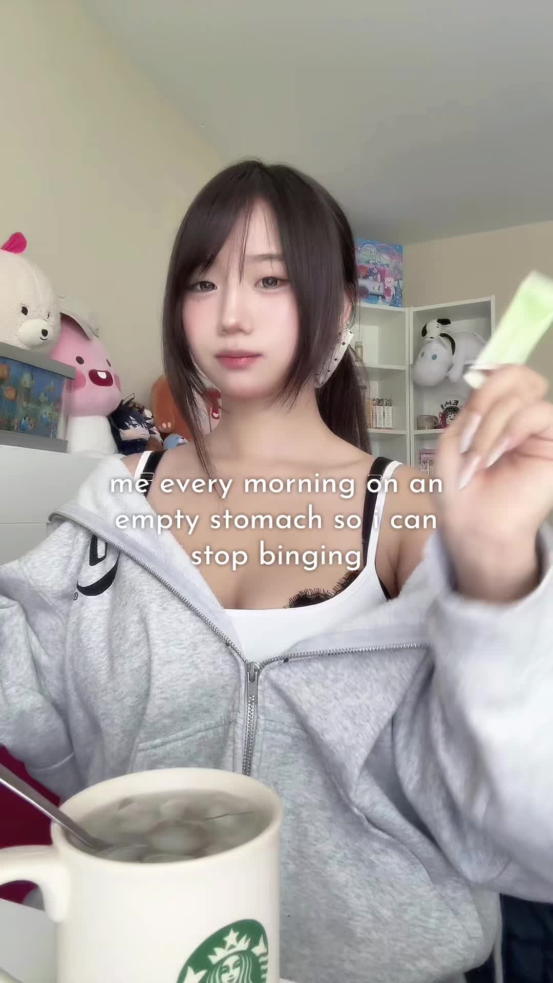 @emi ୨୧