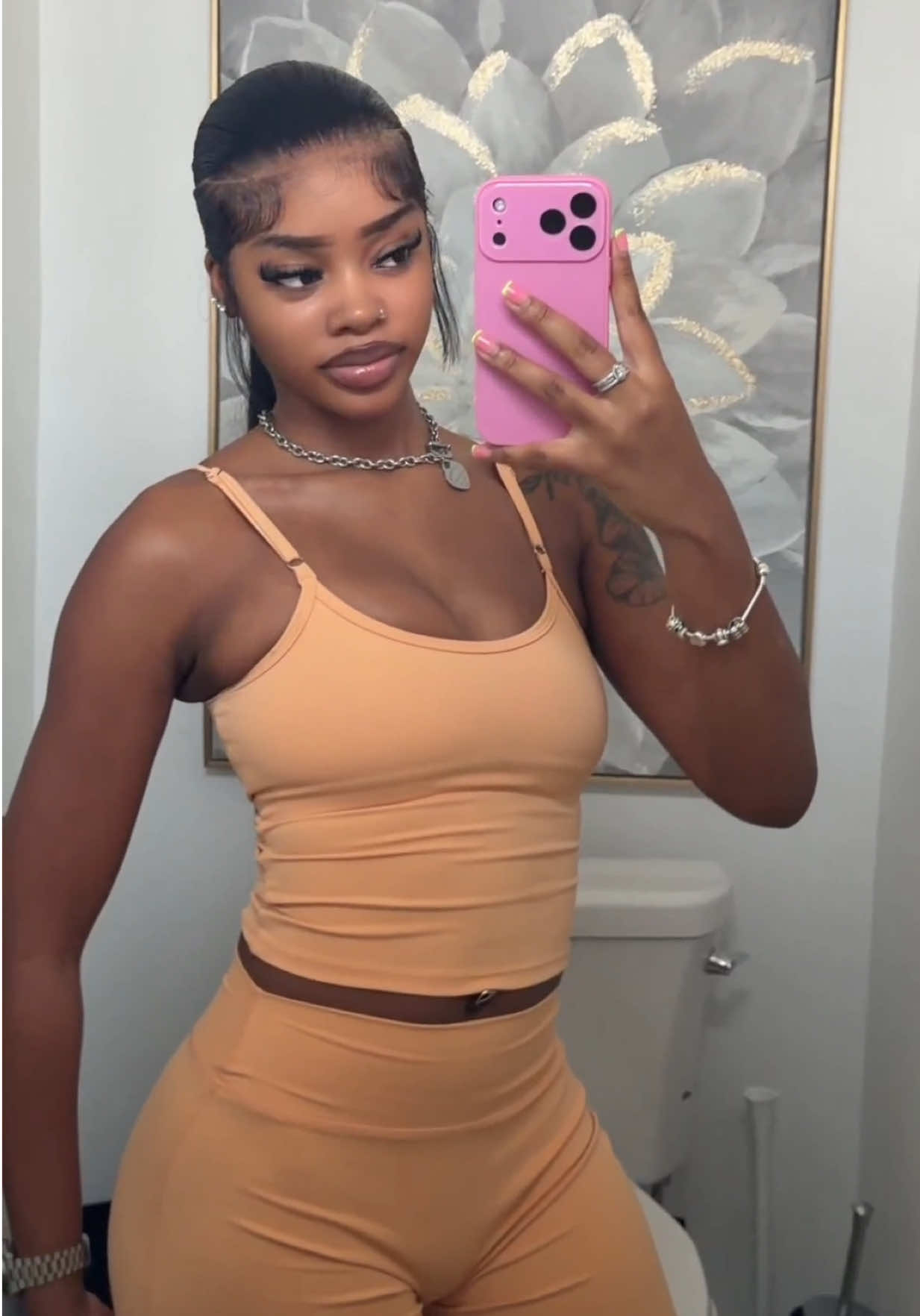 @ItsEssence🥥
