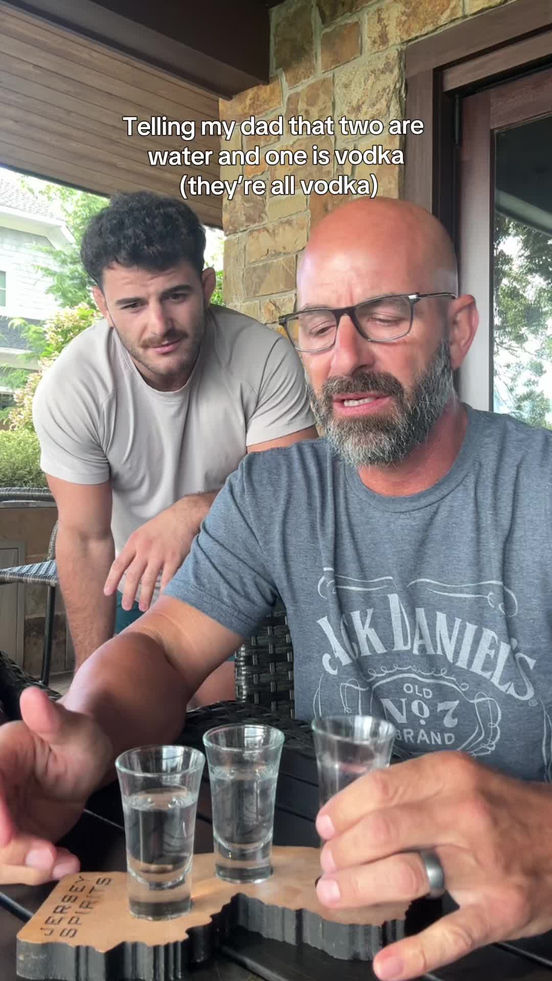 @JohnnyDrinks