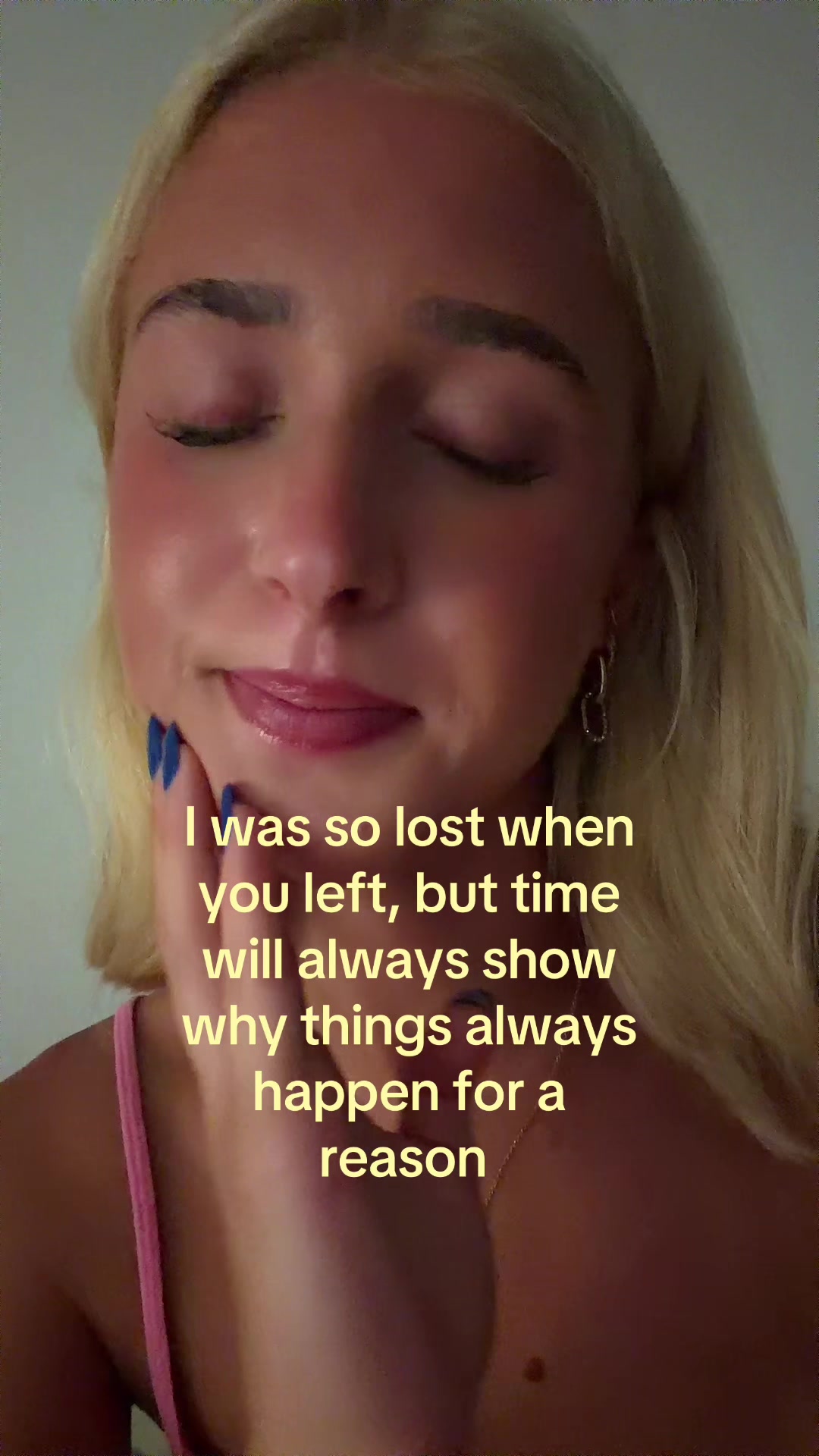 @theelliebarker