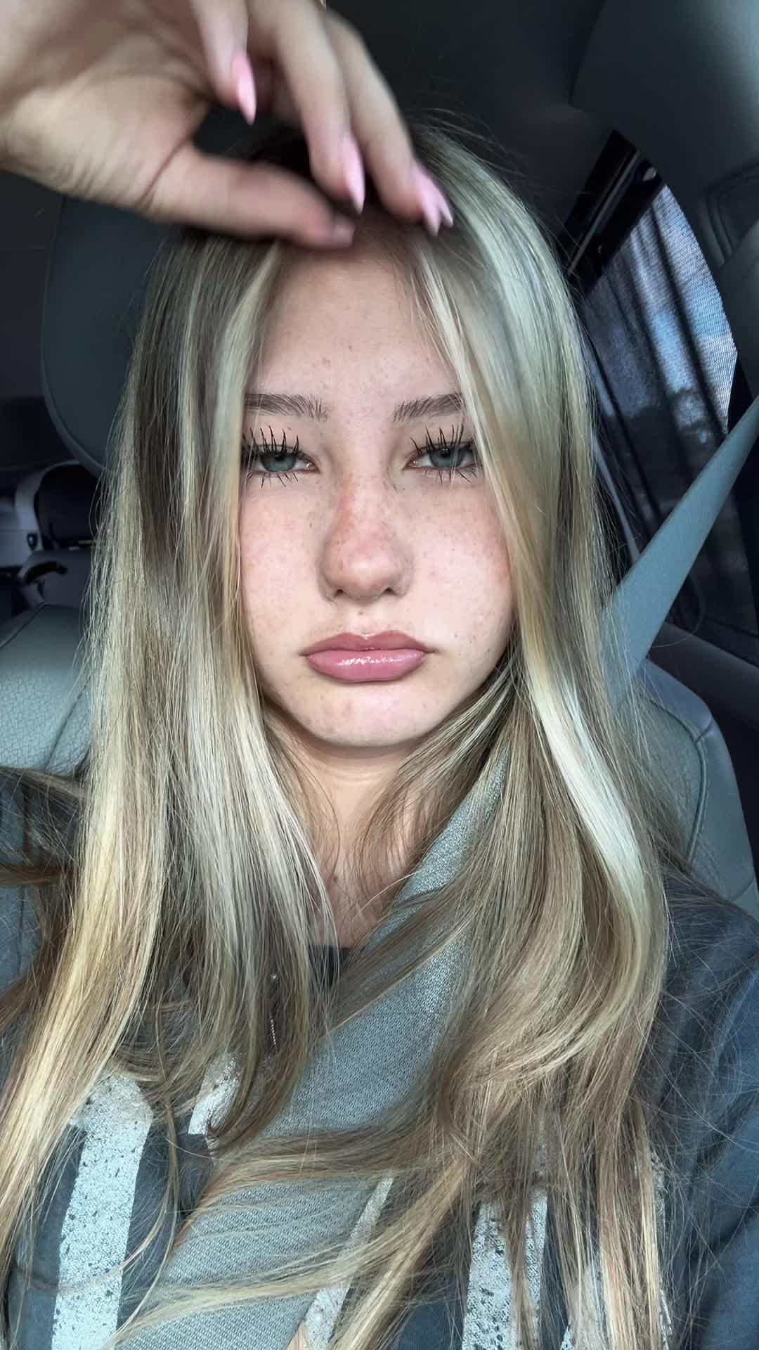 @isabella dimov