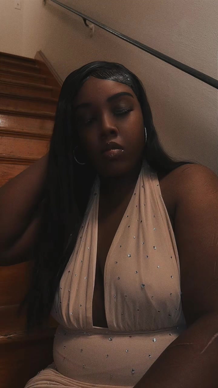 @AunyeaaF.