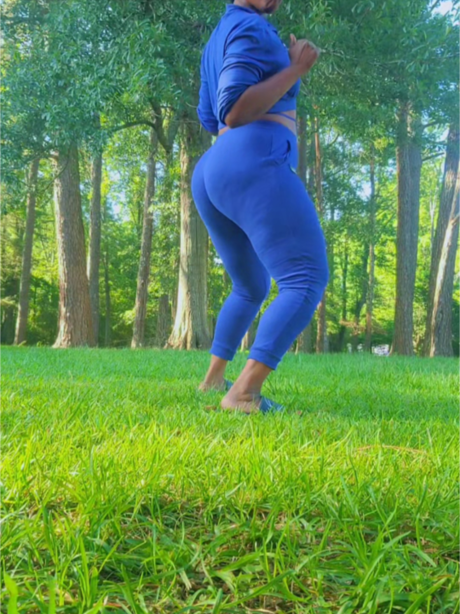 @Dr Fashion LLC