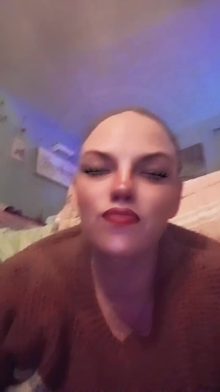 @EmsThatGirl