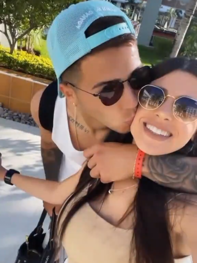 @⋆｡‧˚ʚ🍓ɞ˚‧｡⋆