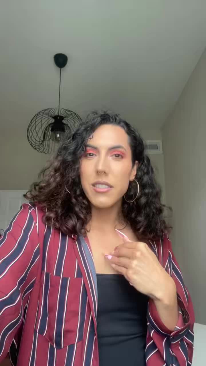 @miya.villalobos