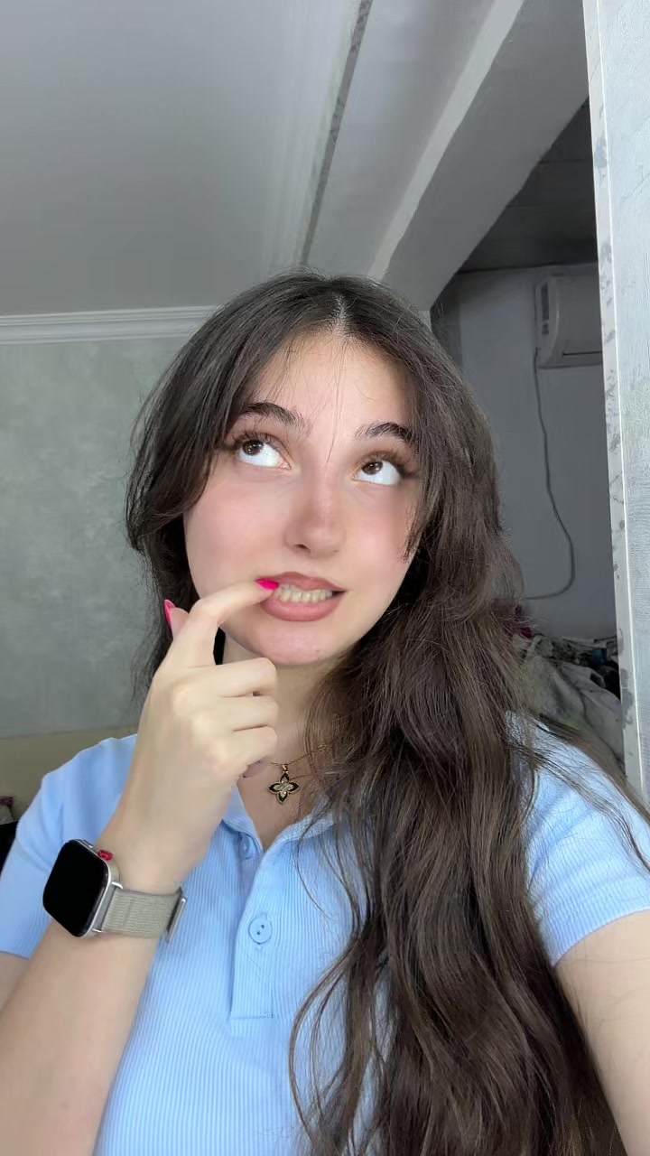 @<3