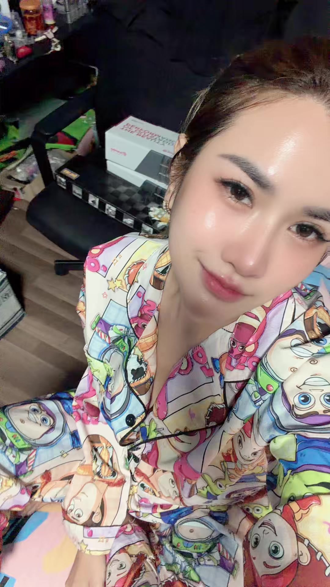 @*:•.☆ สมหญิง ☆•:*🚀