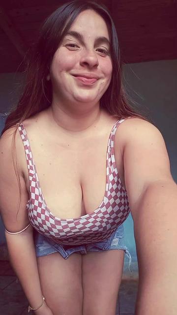 @Camiii🍒